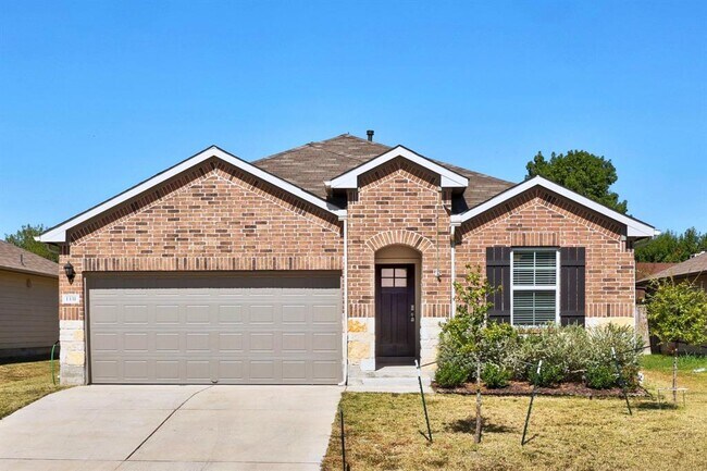 Primary Photo - 1331 Camden Ln