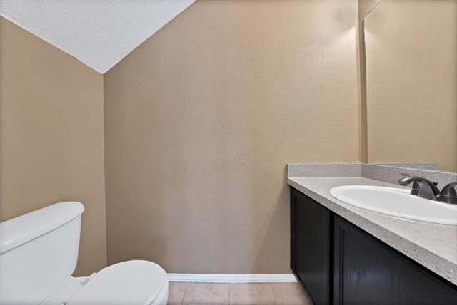 Building Photo - 115 Walnut Dr