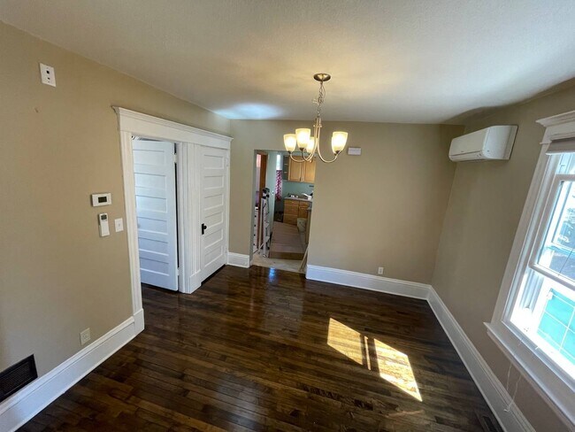 Dining room - 3622 Humboldt Ave N