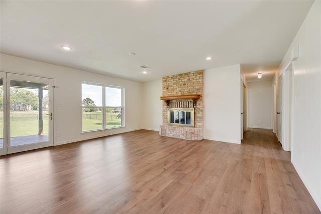 Building Photo - 407 Cocopa Dr W