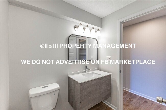 Building Photo - 12566 S Canyon Dr