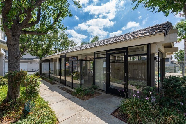 Building Photo - 1133 Golden Springs Dr