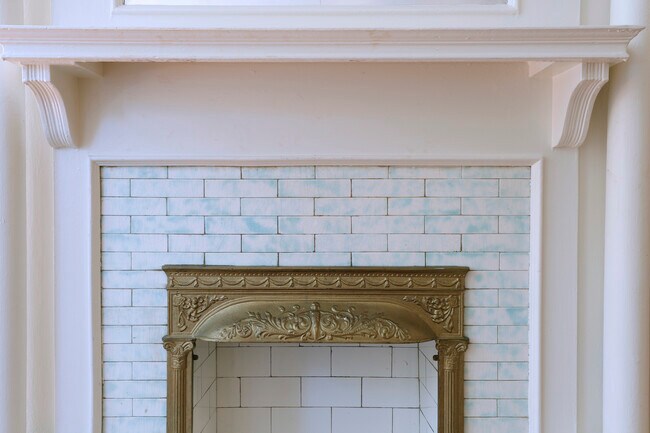 Building Photo - 84a Sanchez St