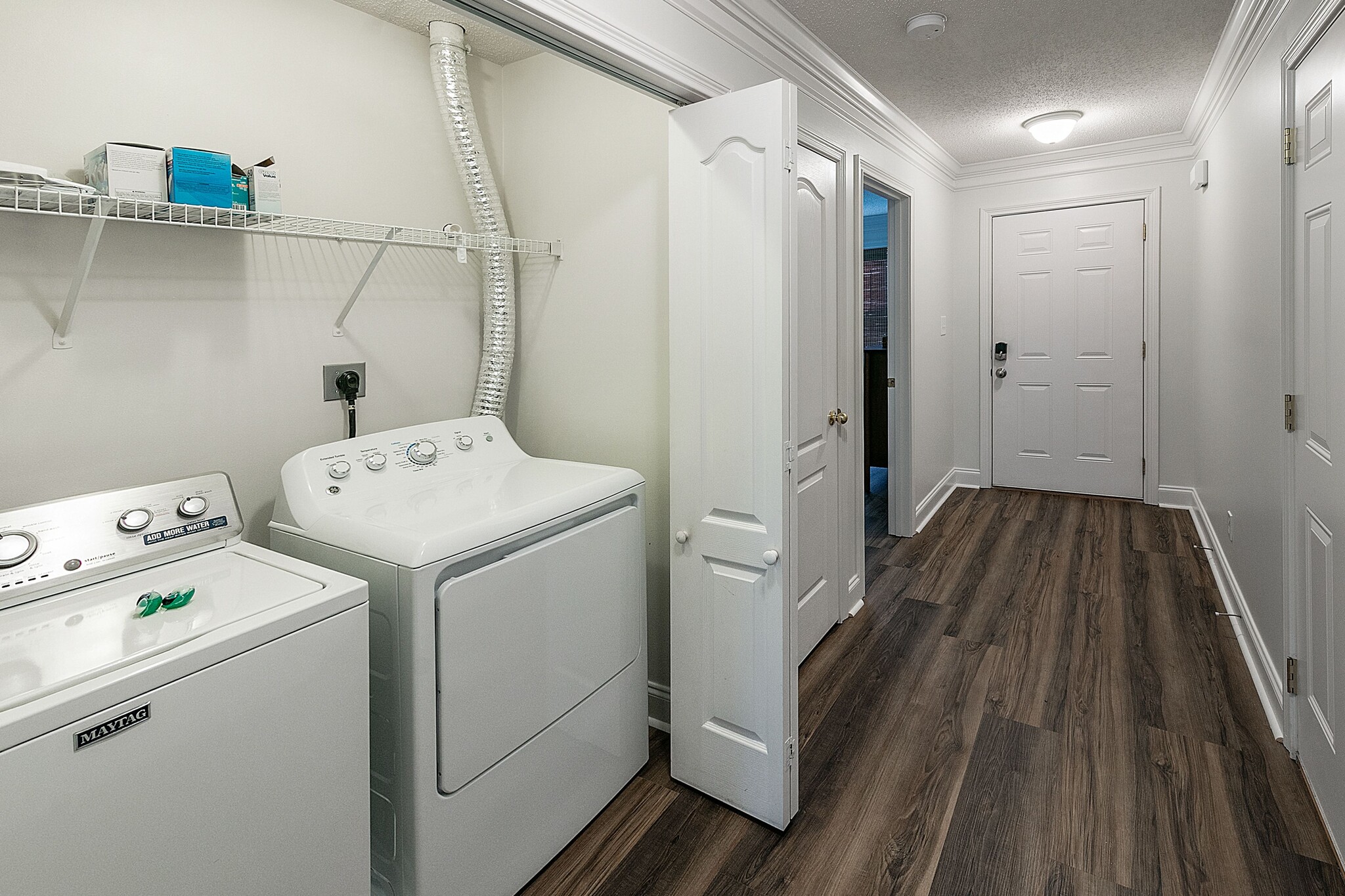 Building Photo - 3721 Willow Falls Way