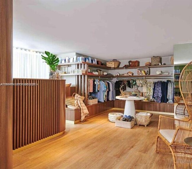 Building Photo - 1100 West Ave