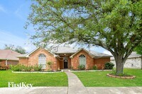 Building Photo - 1809 Pecan View Dr