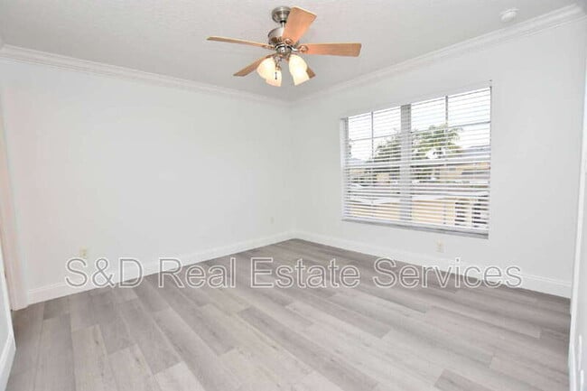 Building Photo - 5365 River Rock Rd