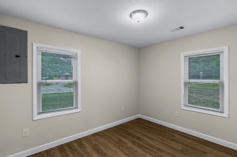 Building Photo - 4023 Hawthorne St