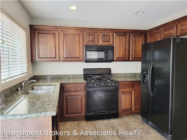 Building Photo - 4753 Aventura Canyon Ct