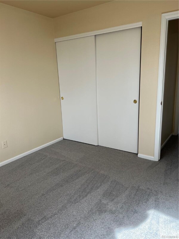 Building Photo - 5222 E 100th Way