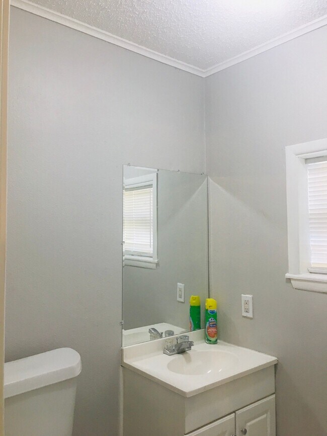 Building Photo - 19135 County Rd 520A