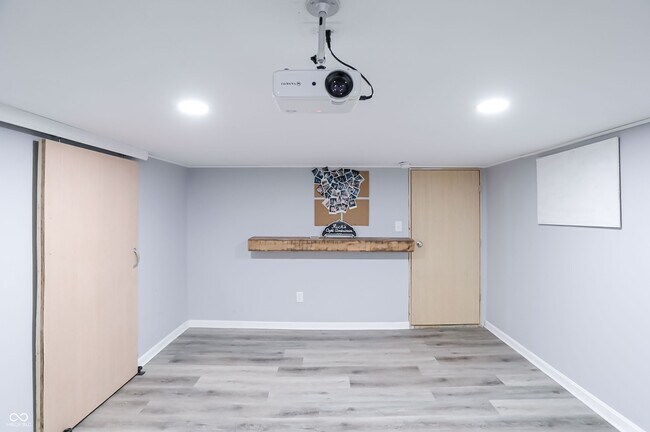 Building Photo - 1306 S East St