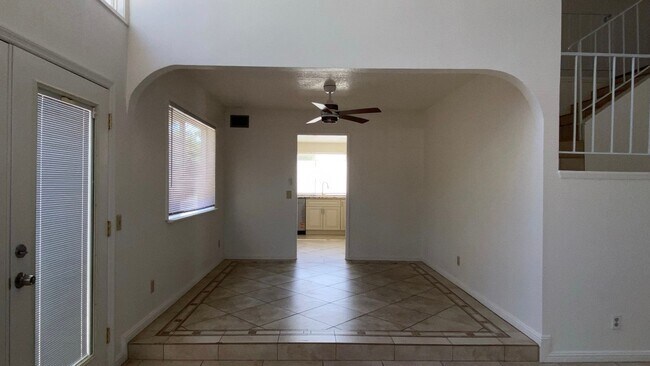 Building Photo - Very Spacious West Lancaster Home