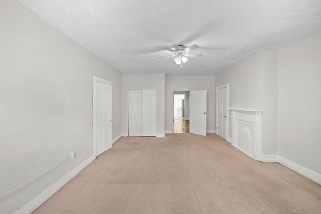 Building Photo - 3053 Brereton St