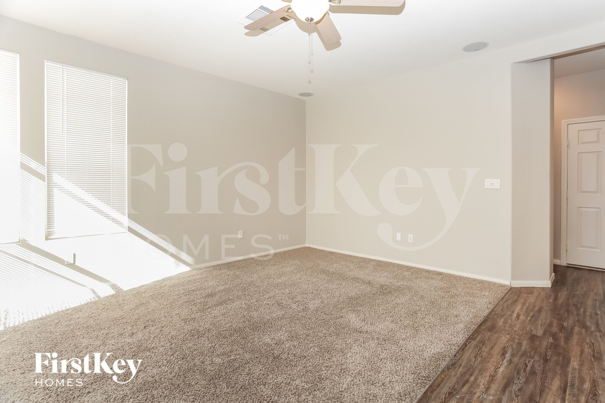 Building Photo - 8049 Rock Port Cir