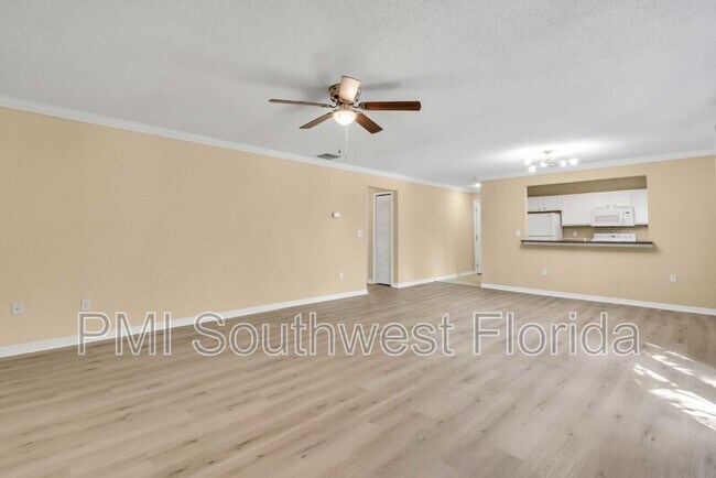 Building Photo - 1721 Parakeet Way
