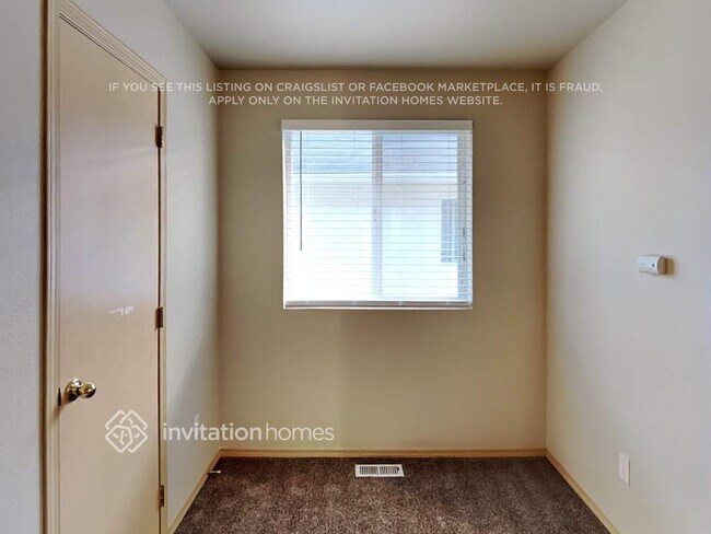 Building Photo - 18435 100th Ave E