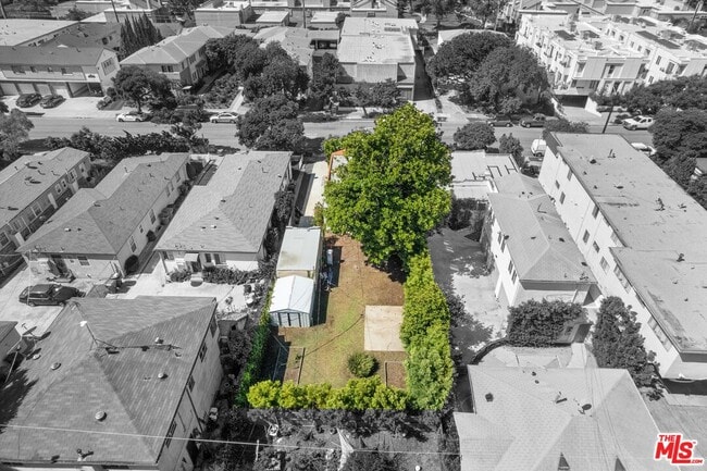 Building Photo - 2605 28th St
