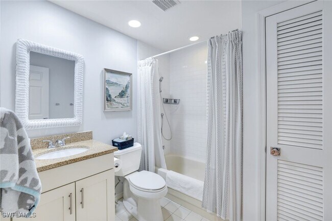 Building Photo - 859 Tanbark Dr