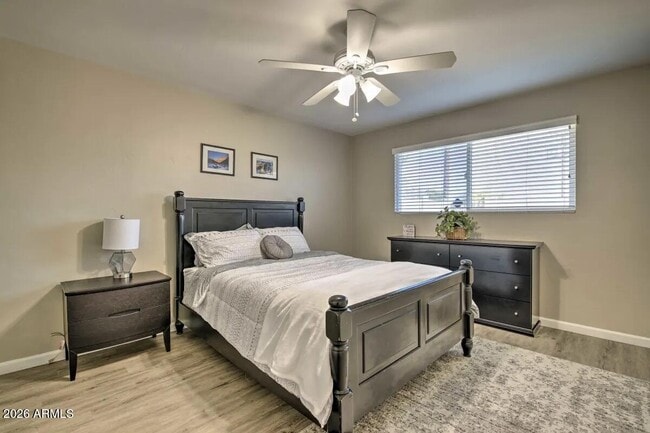 Building Photo - 609 S Priest Dr