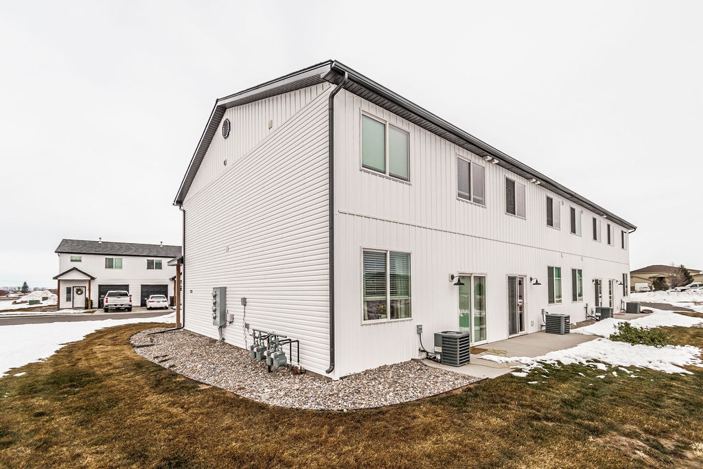 Building Photo - 165 Anderson Road