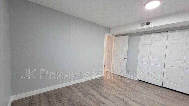 Building Photo - 3516 11th Ave S