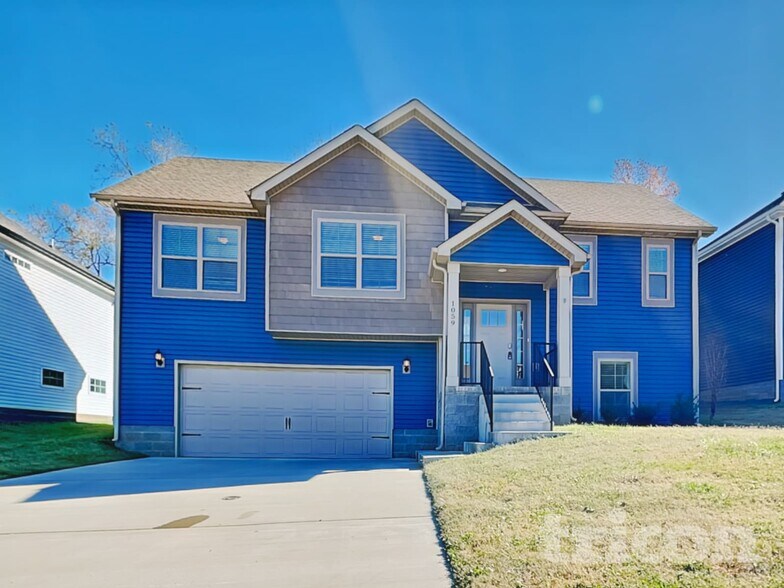 Building Photo - 1059 Spicer Dr