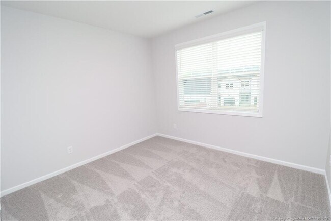Building Photo - 3131 Cathedral Comb Dr