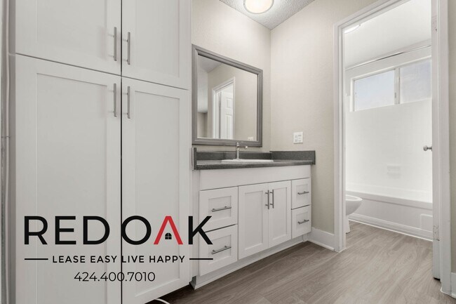 Building Photo - 13325 Heacock St