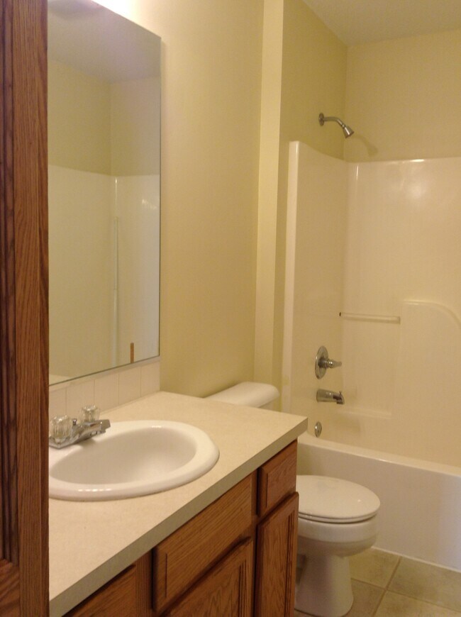 Building Photo - 2165 Copper Wynd Dr