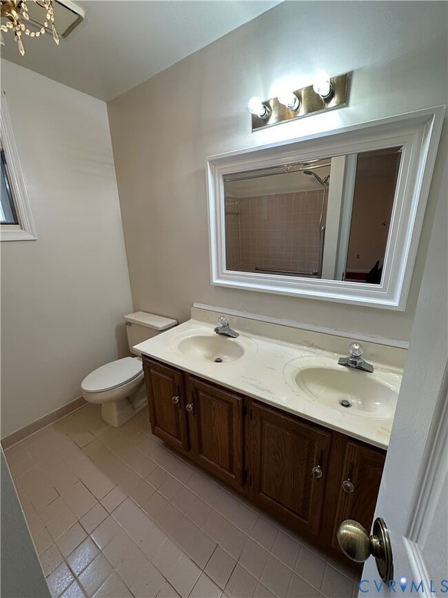 Building Photo - 4027 Bush Lake Pl