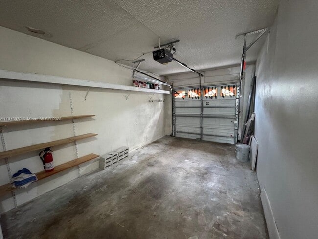 Building Photo - 11715 SW 113th Terrace