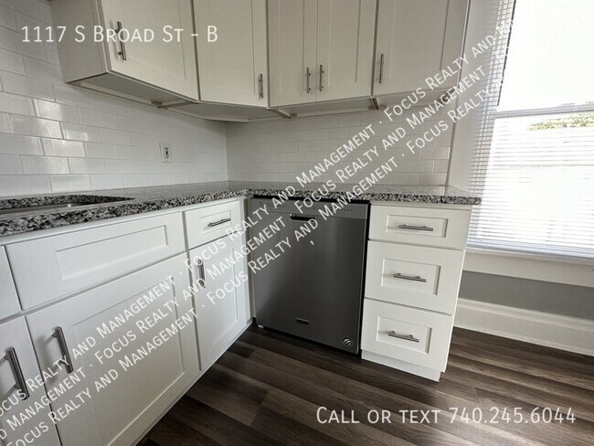 Building Photo - 1117 S Broad St