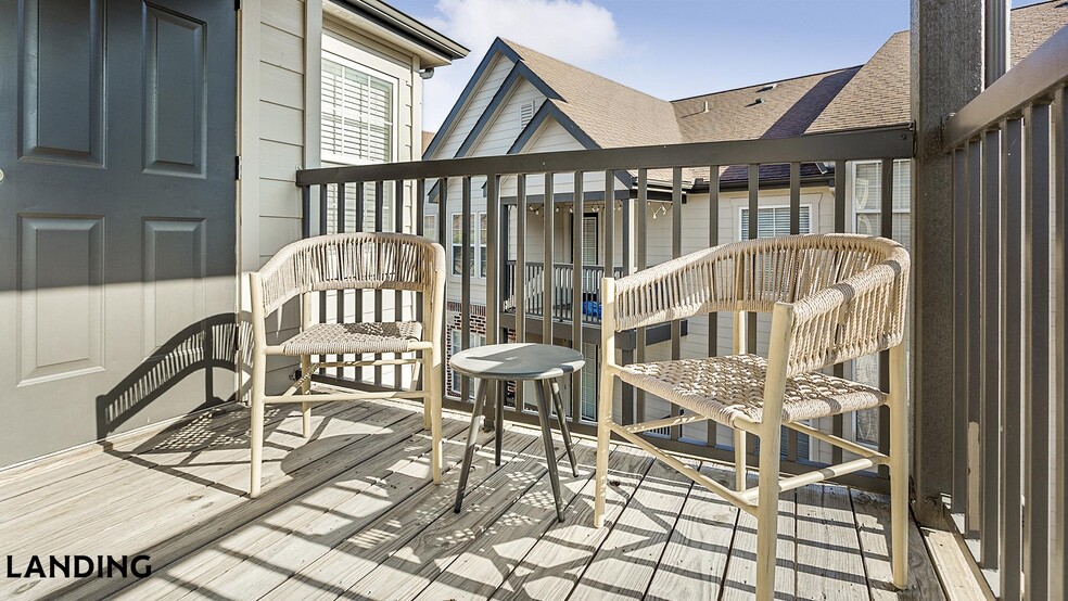 Building Photo - 2700 N 7th St