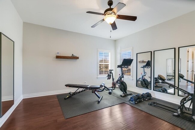 Building Photo - 211 Jack Nicklaus Dr
