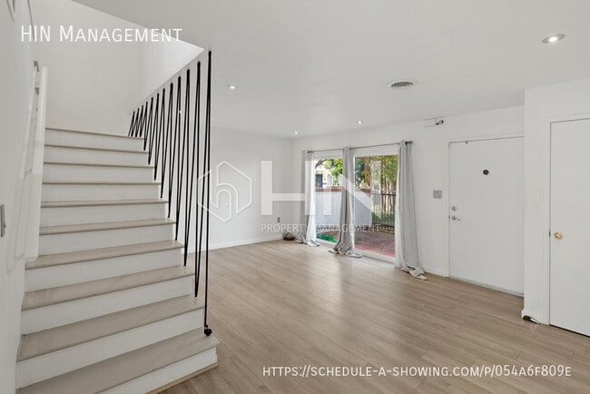 Building Photo - 4436 Viejo Way