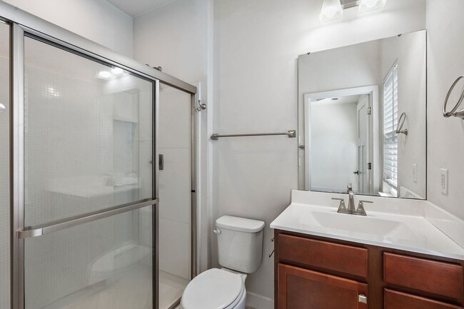 Building Photo - 4316 Summercrest Blvd