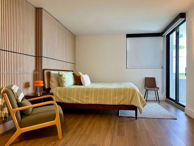 Building Photo - 6820 Indian Creek Dr