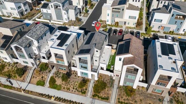 Building Photo - 408 Treble: Modern 4BR + Loft in Great Park, Irvine