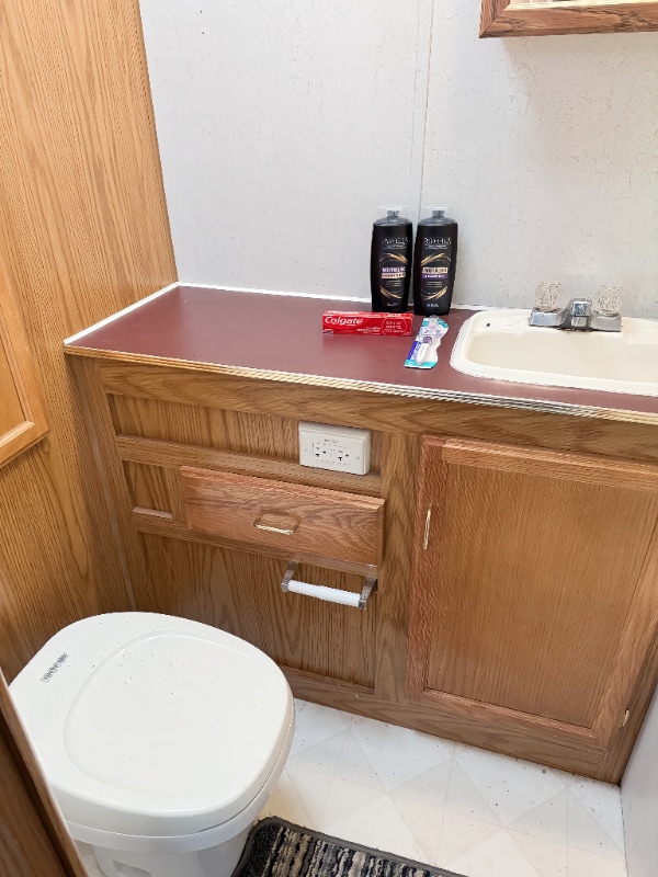 Building Photo - 200 N 28th St