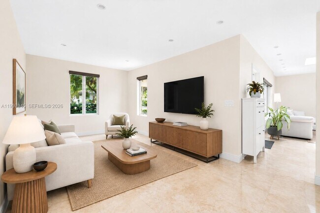 Building Photo - 611 Santurce Ave