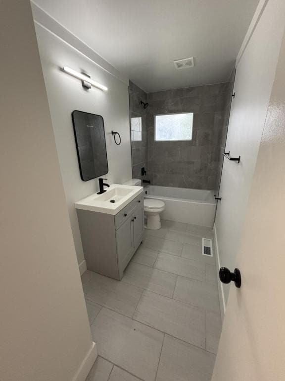 Building Photo - 4228 Thompson Dr