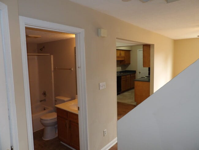 Building Photo - 344 Bypass Plaza Dr