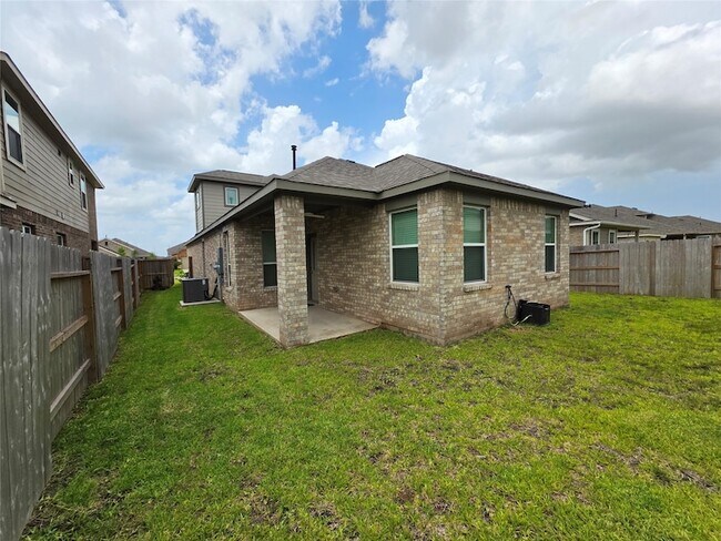 Building Photo - 1417 Sundown Gln Ln