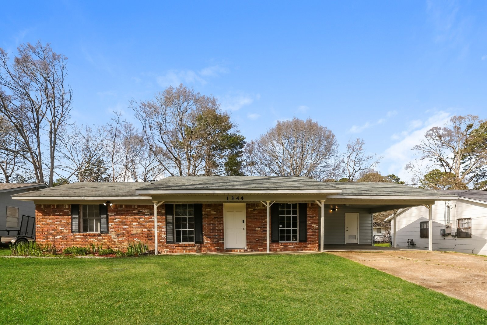 Building Photo - 1344 Dorgan St