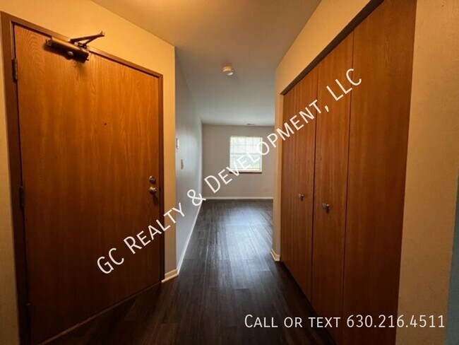 Building Photo - 47 Gant Cir