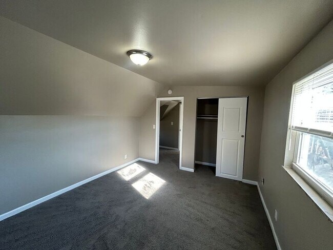 Building Photo - 1324 Beech Ave