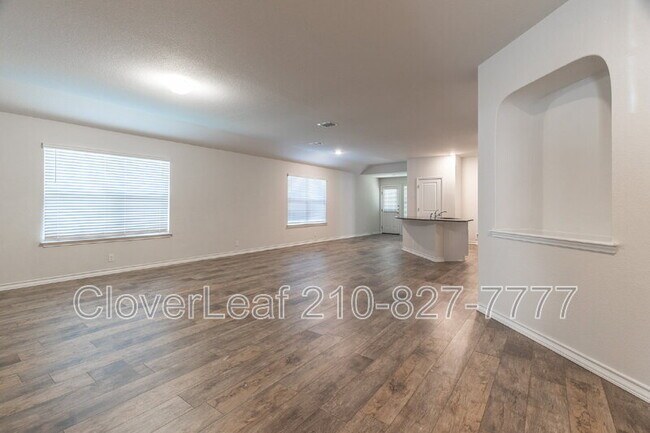 Building Photo - 22142 Pivot Point