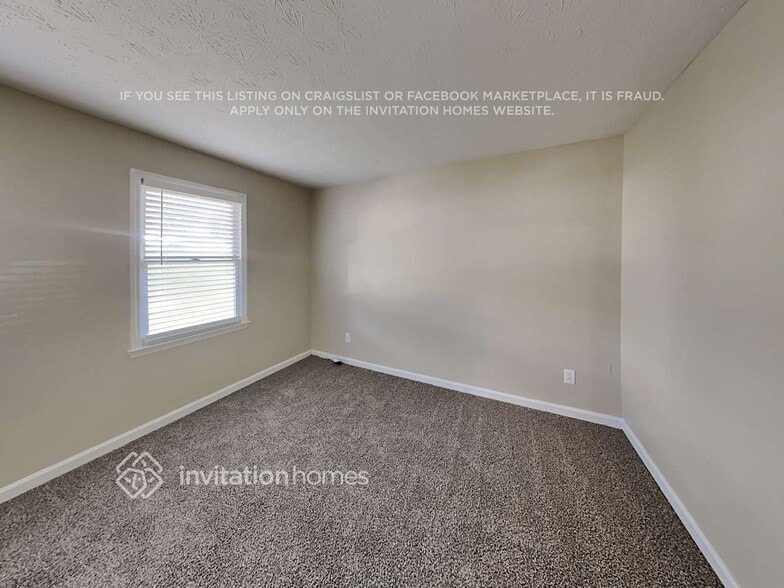 Building Photo - 3156 Fescue Cir