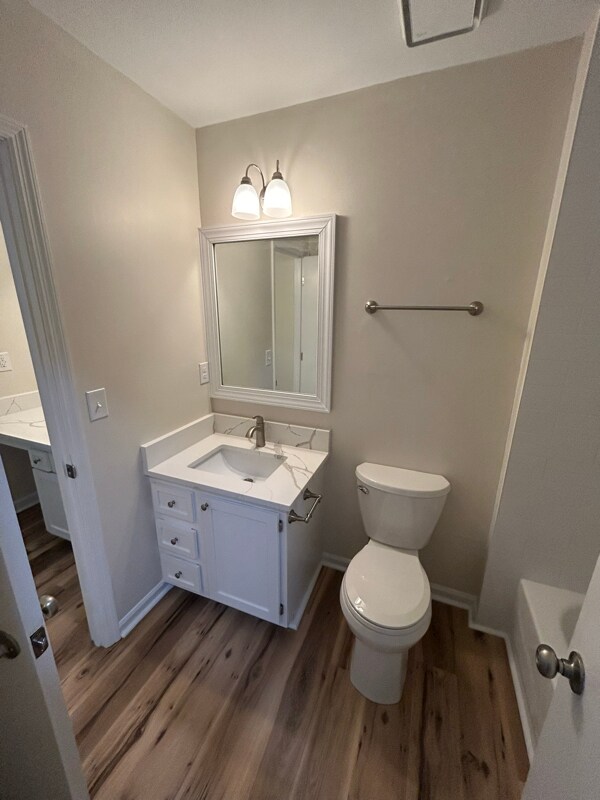 Building Photo - 1023 Hunters Trce